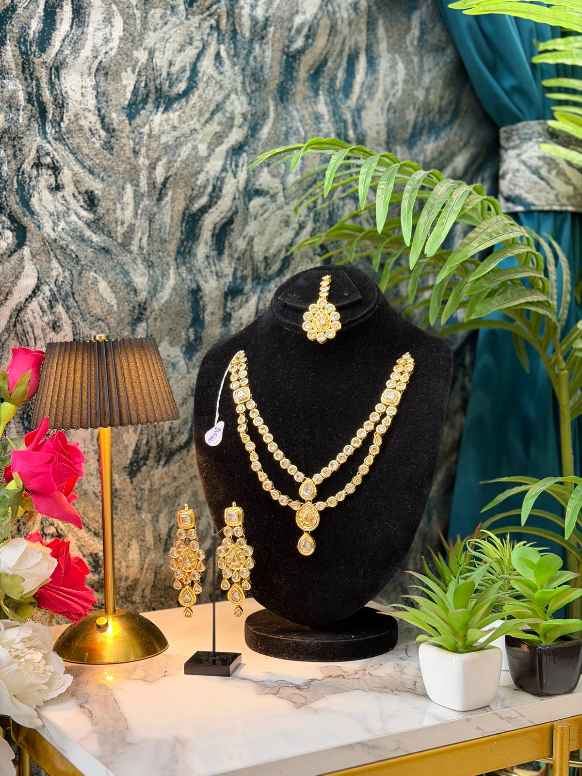 Signature kundan set