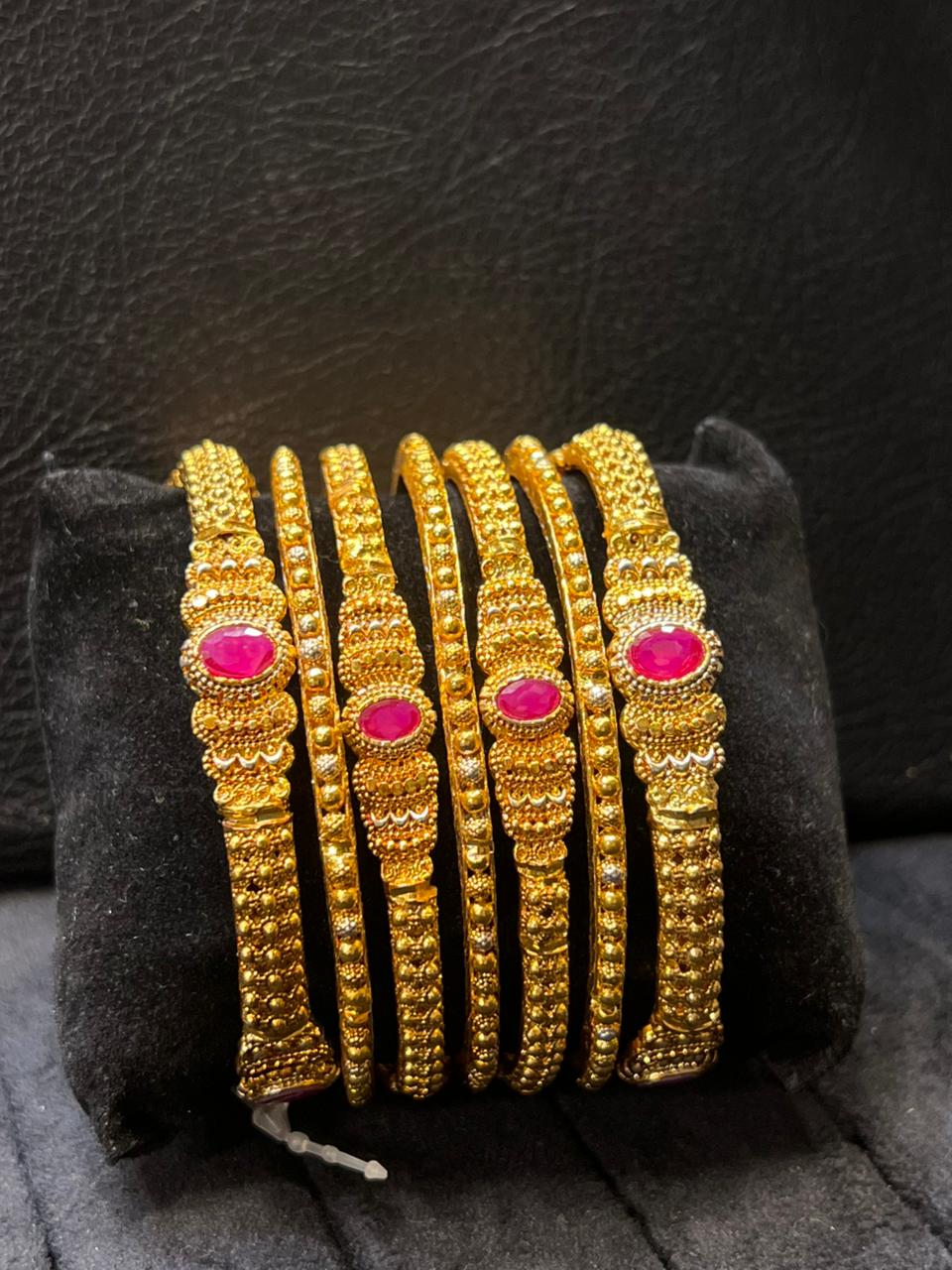 Bridal Gold Polished Bangals
