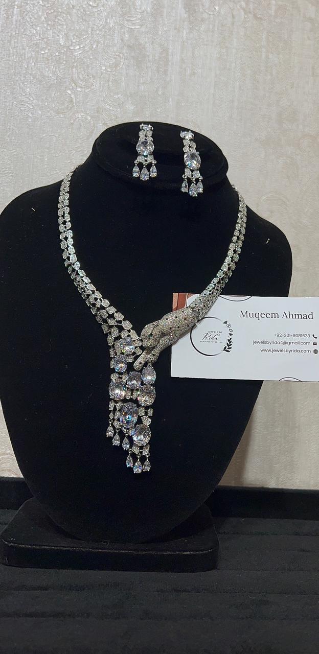 Signature italian style wearings
