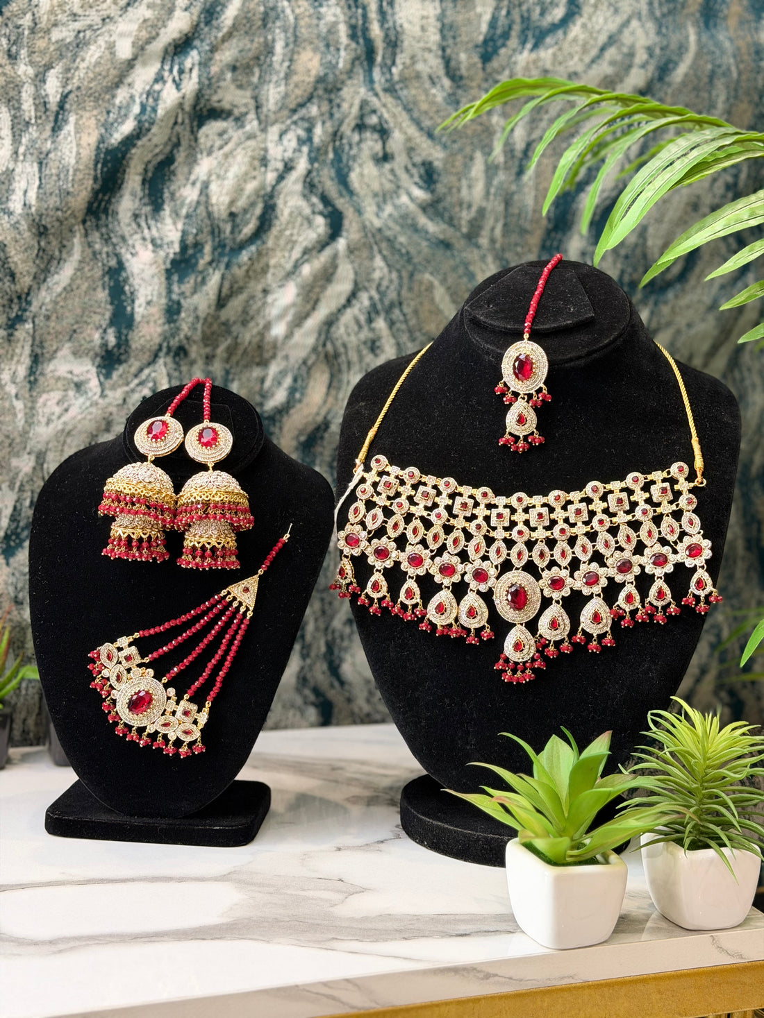 Elegant bridal set