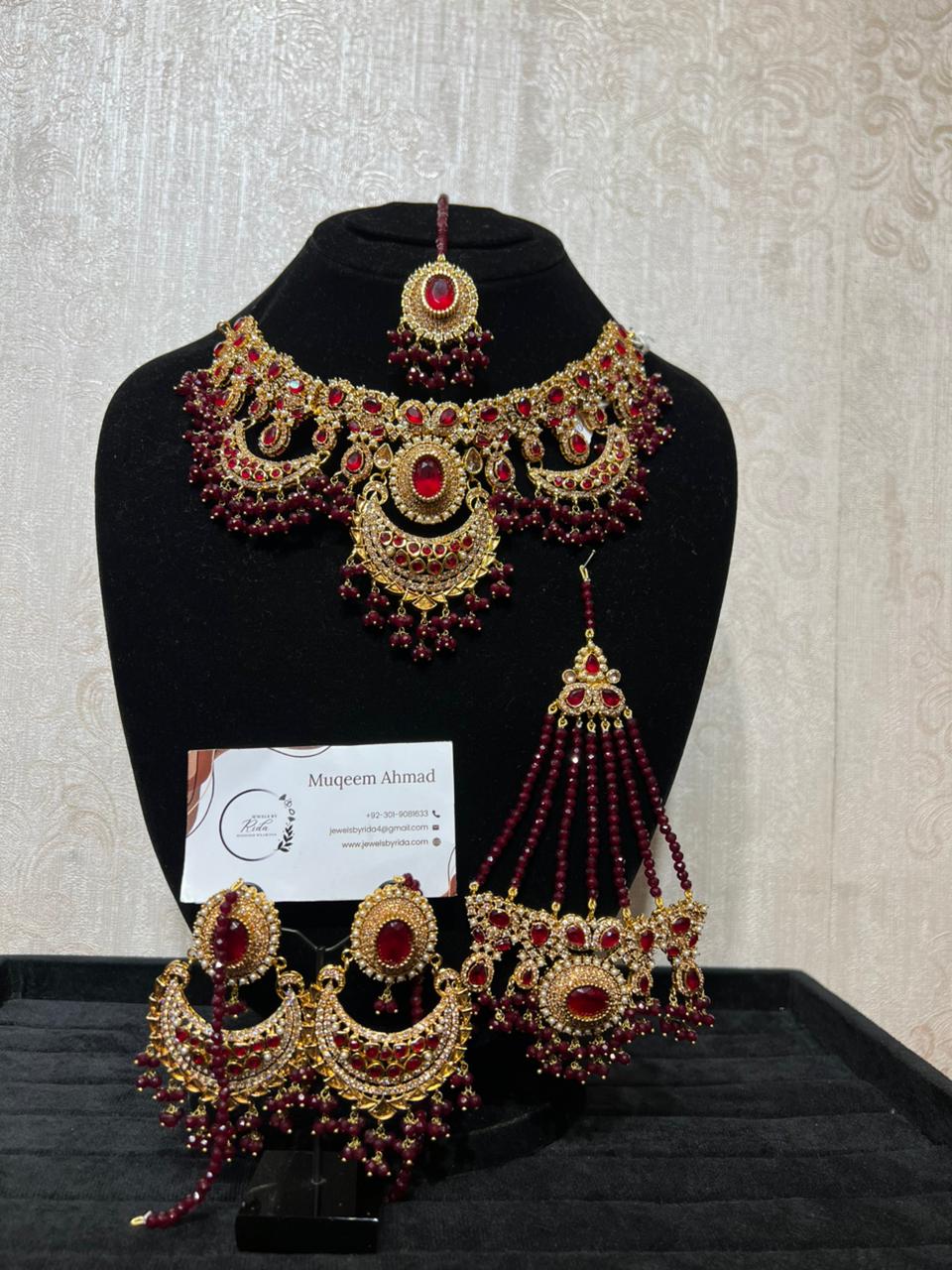 Royal Ruby Red And Emerald Green Statement Jewelry Set