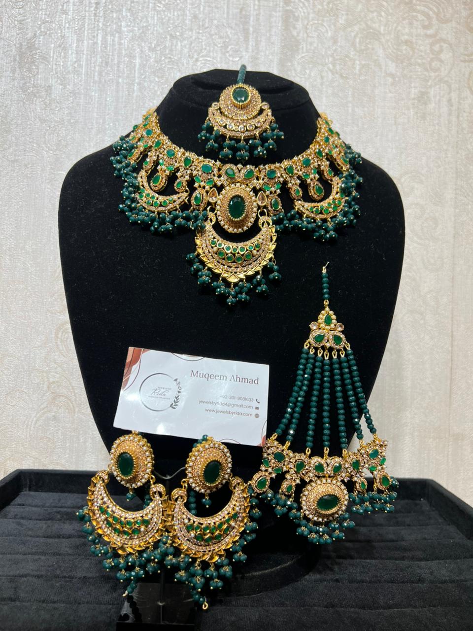 Royal Ruby Red And Emerald Green Statement Jewelry Set