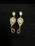 Comfortable Light Kundan Earrings