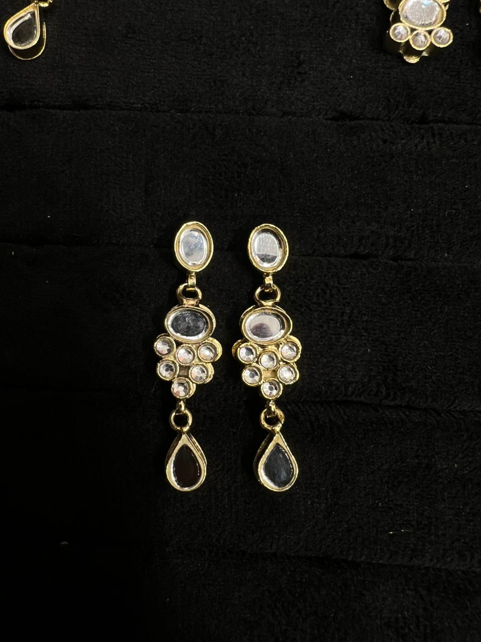 Elegant Kundan Earrings